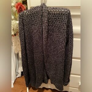 mac & jac Heathered Dark Gray Open-Knit Sweater
